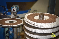 Distribuzione impasto su fiscoli
